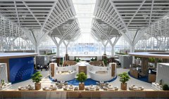 <b>虚拟内容正在空气中立体成</b>